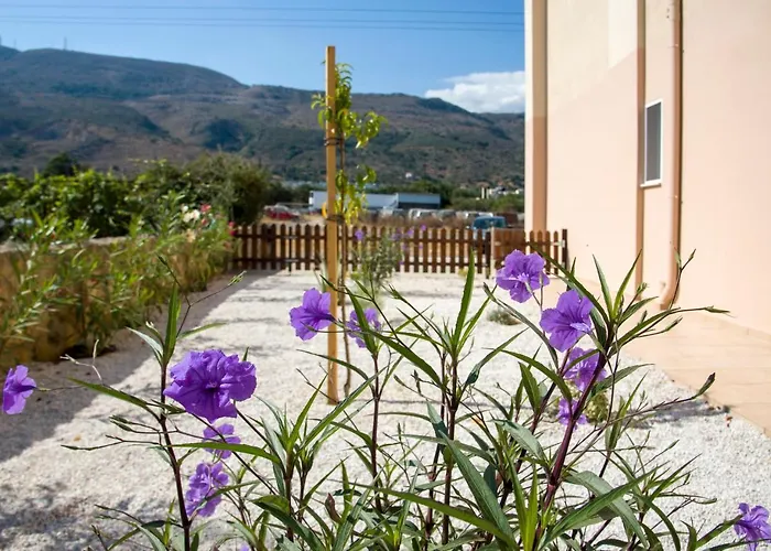 Peris House Souda